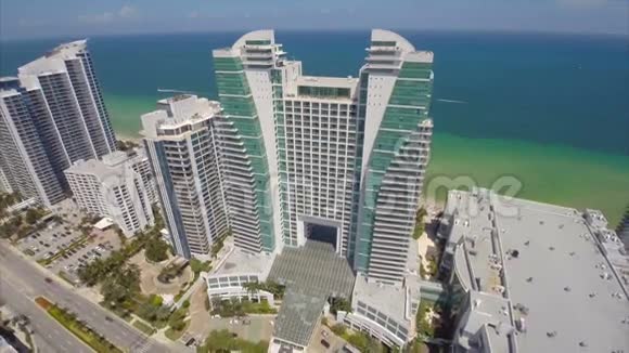 好莱坞海滩建筑视频的预览图