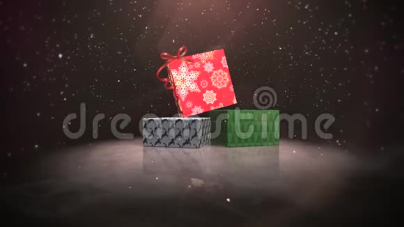 雪亮背景上的动画特写圣诞礼盒视频的预览图