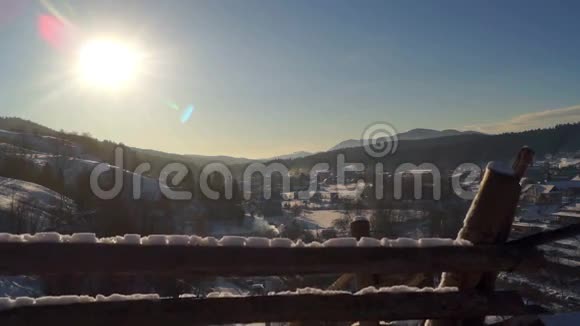 全景村冬季阳光黎明视频的预览图