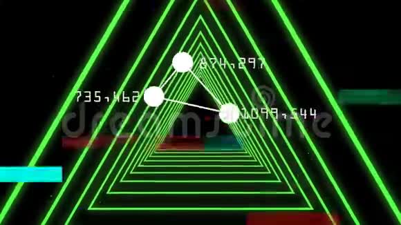 角上有数字的三角形的连接点开启绿色三角走廊视频的预览图
