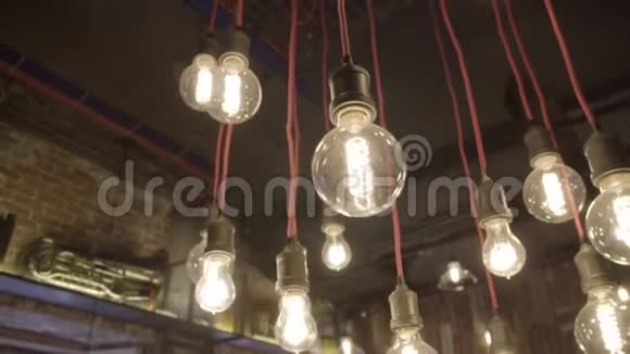 老式工业灯视频的预览图