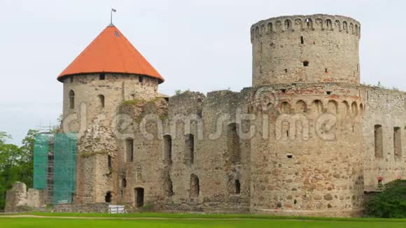 塞斯城堡北部拉脱维亚延时放大4k视频的预览图