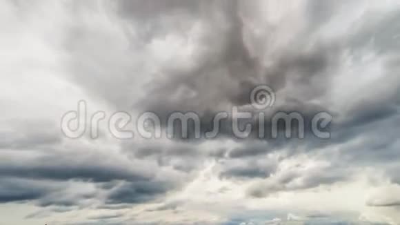 风暴云移动4k时间间隔视频的预览图