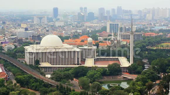 印尼雅加达伊斯蒂克拉清真寺世界上第四大视频的预览图