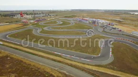 空气视图俄罗斯锦标赛赛车视频的预览图