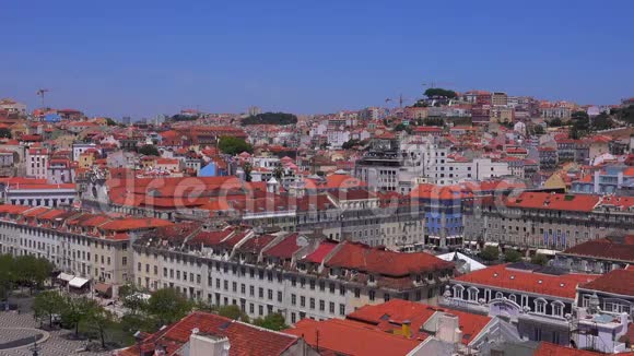 里斯本从高空俯瞰城市里斯本葡萄牙2017年6月17日视频的预览图