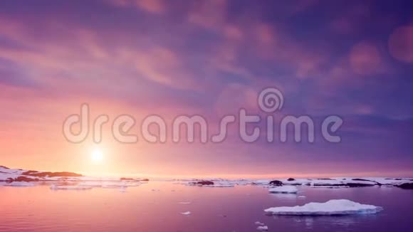 南极洲的夏季日落慢镜头4K镜头视频的预览图