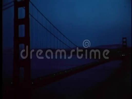 加州旧金山金门大桥夜景视频的预览图