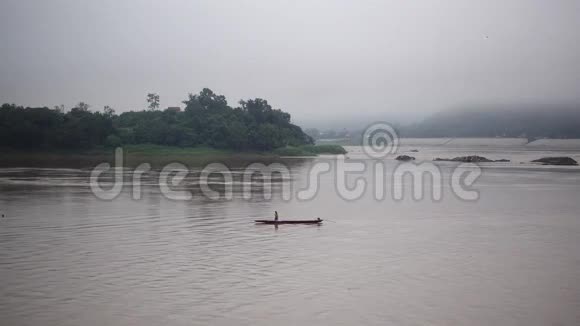 美丽的自然沿着湄公河视频的预览图