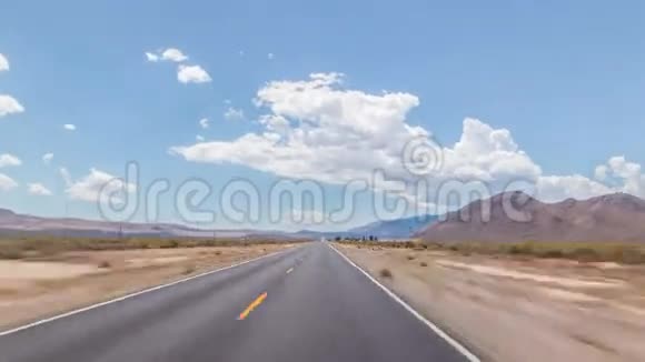 偏远沙漠开车俄勒冈州680视频的预览图