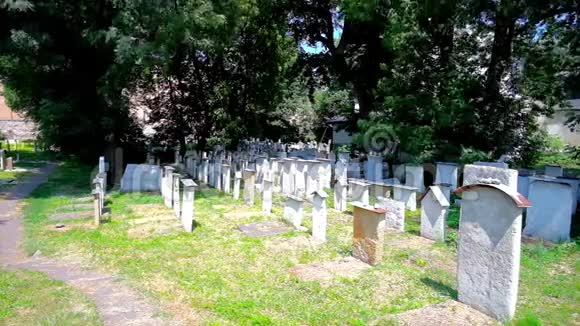 波兰克拉科夫的犹太墓地视频的预览图