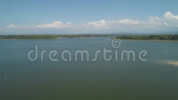 菲律宾保伊湖的景色视频的预览图