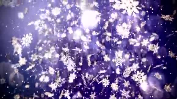 神奇的雪从天空落下视频的预览图