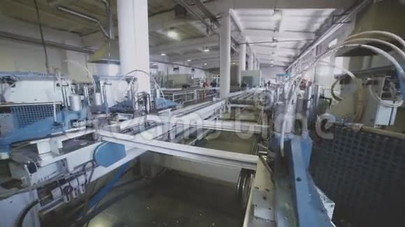 PVC窗生产技术PVC型材的焊接视频的预览图