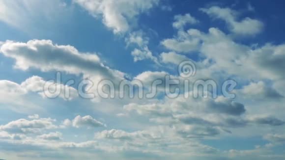 大规模云景时间推移视频的预览图