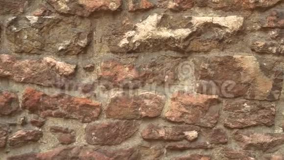 历史建筑的古老石墙视频的预览图
