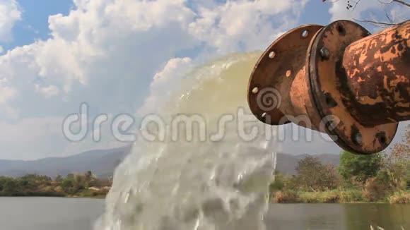 泵水填水库视频的预览图