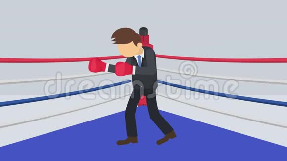 商业机会和成功理念在拳击场里打架商人戴着拳击手套紧张的战斗循环动画视频的预览图