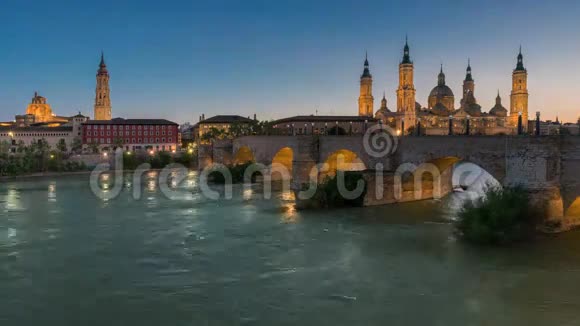 萨拉戈萨的圣母柱和西班牙的桥视频的预览图