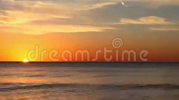佛罗里达海岸4K超高清日落时间视频的预览图