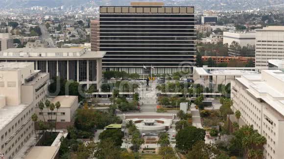 从洛杉矶市中心上方的DWP大楼的时间视频的预览图