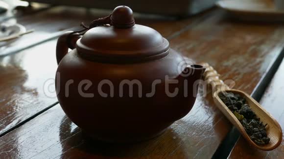 中国茶道用茶具视频的预览图