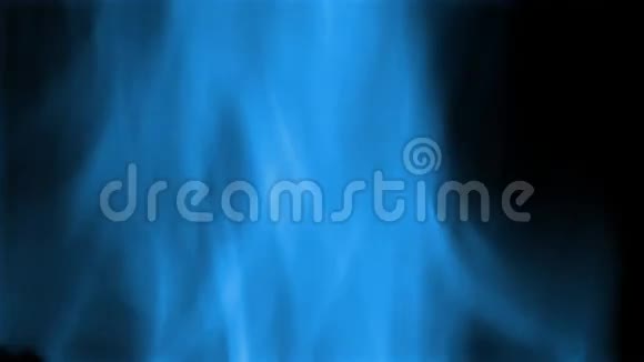 在黑色的蓝色火焰上视频的预览图