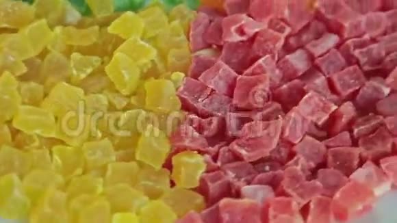 旋转Gummi糖果视频的预览图