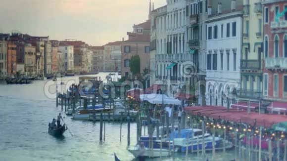 贡多拉黄昏运河大威尼斯视频的预览图