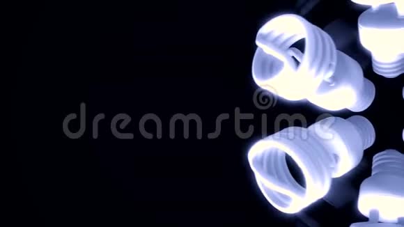 关闭蓝色节能灯旋转隔离在黑色背景动画闪光的抽象运动视频的预览图
