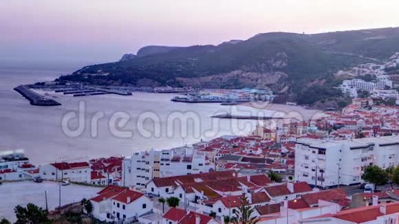日落后的黄昏在塞辛布拉葡萄牙视频的预览图