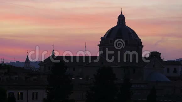 轮廓穹顶意大利罗马日落时间推移4K视频的预览图