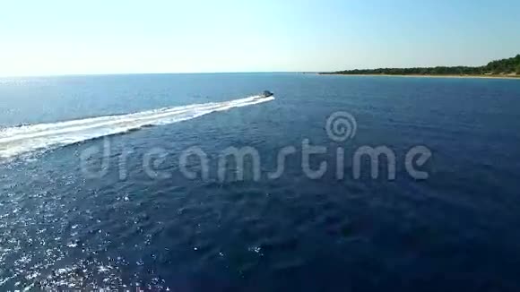 豪华游艇在希腊巡航视频的预览图