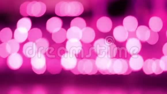 粉红色抽象波克背景的光从泰国兰纳灯笼在晚上义蓬节庆祝概念视频的预览图