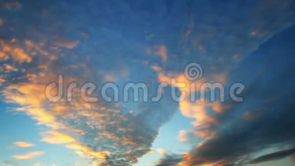 日落前的天空时间推移视频视频的预览图