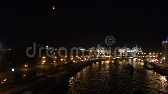 莫斯克瓦河大桥和视频的预览图