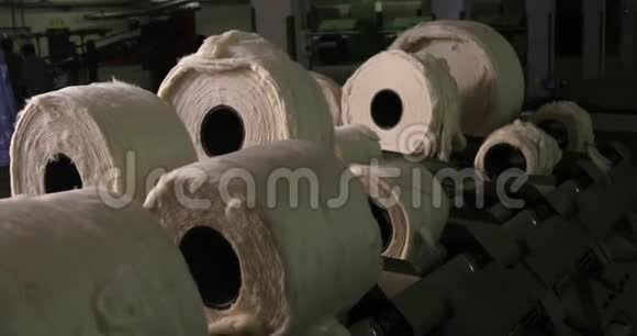 纺织厂机器的旧部件视频的预览图