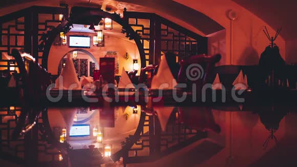 餐厅侧景空桌视频的预览图