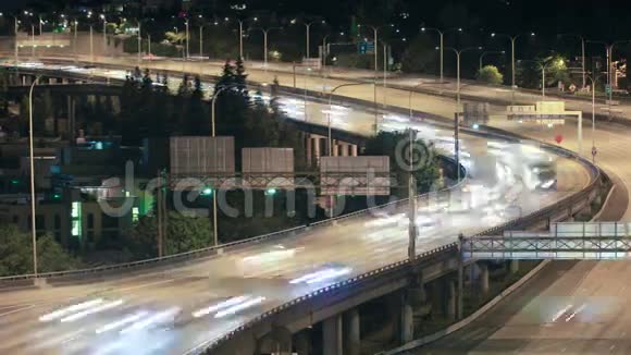 西雅图I5交通时间流逝之夜视频的预览图