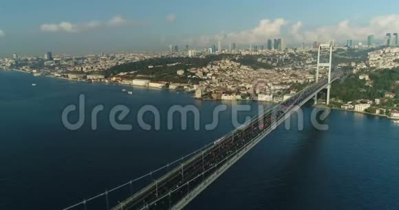 伊斯坦布尔博斯普鲁斯大桥欧亚马拉松视频的预览图