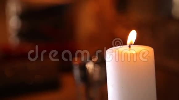 烛光在家里视频的预览图