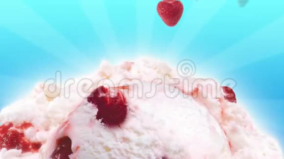 美味的冰淇淋和缓慢下落的草莓视频的预览图