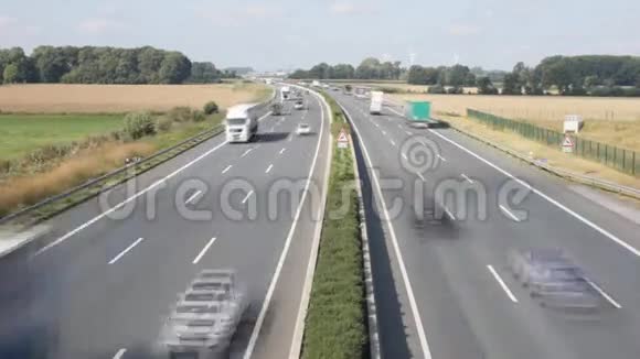 德国高速公路视频的预览图