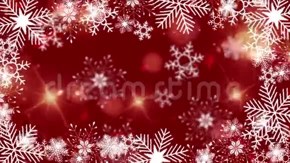 红色背景下旋转的美丽雪花视频的预览图