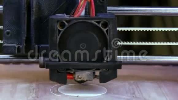 3D打印机视频的预览图