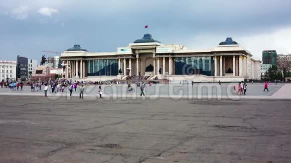 苏赫巴达广场的景色视频的预览图