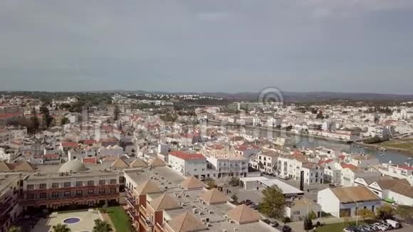 迷人的塔维拉与罗马桥阿尔加维葡萄牙视频的预览图