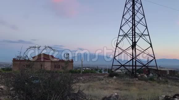 亚美尼亚埃里温郊区日落视频的预览图
