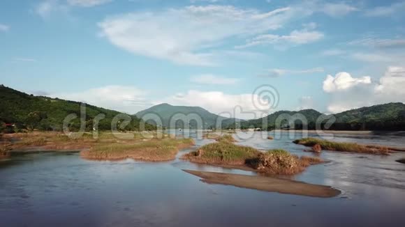 湄公河无人机的鸟瞰图视频的预览图
