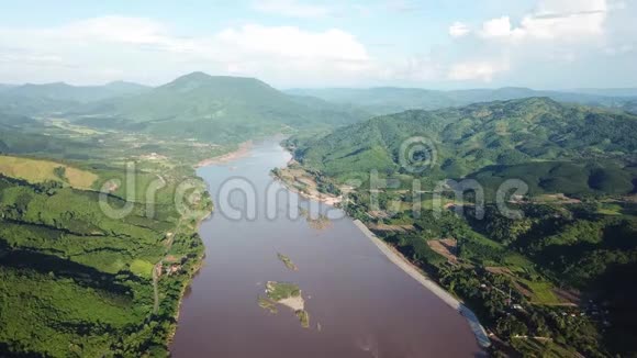 湄公河无人机的鸟瞰图视频的预览图